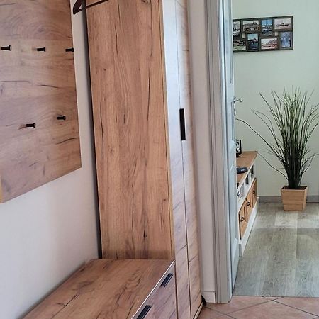 Ferienwohnung Im Roten Haus Stahlbrode Εξωτερικό φωτογραφία